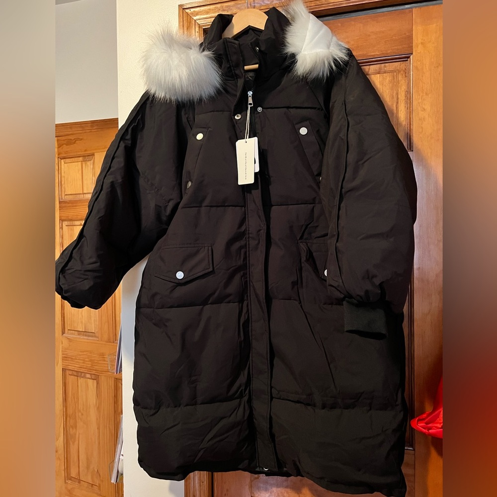 NWT Commense Women’s Puffer Coat